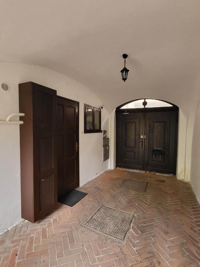 Downtown Romantic Székesfehérvár Eksteriør billede